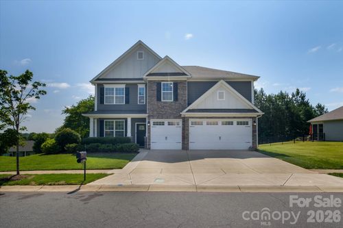 5401 Casper Dr, Charlotte, NC, 28214-2296 | Card Image
