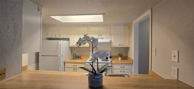 APT-1126 - 12830 Midway Rd, Condo with 1 bedrooms, 1 bathrooms and null parking in Dallas TX | Image 9