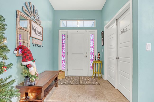 814 Moment St, House other with 4 bedrooms, 2 bathrooms and null parking in Cocoa FL | Image 6