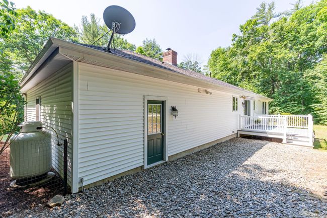 21 Turtle Pond Rd, House other with 3 bedrooms, 2 bathrooms and null parking in Lee NH | Image 4