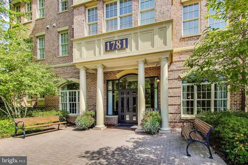 apt-402-1781 Chain Bridge Rd, MCLEAN, VA, 22102-2952 | Card Image