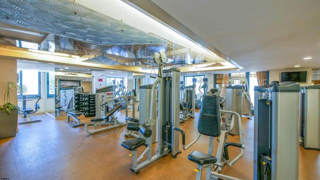 526 Pacific Ave, Condo with 2 bedrooms, 2 bathrooms and null parking in Atlantic City NJ | Image 39