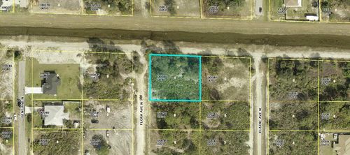 4606 Flora Ave N, Lehigh Acres, FL, 33971-8434 | Card Image