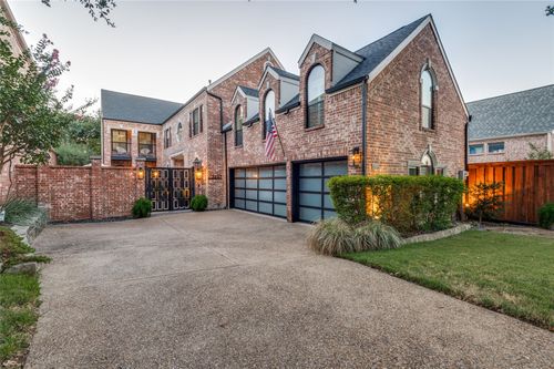 3117 Prestonwood Dr, Plano, TX, 75093-8856 | Card Image