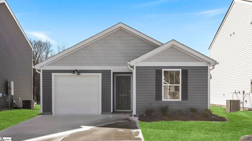 132 Bobbin Road, Greenville, SC, 29611 | Card Image