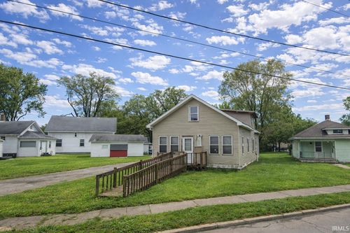 1217 S 25th St, New Castle, IN, 47362-2434 | Card Image