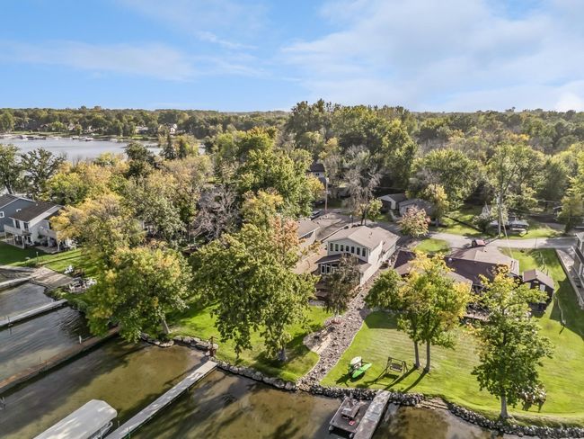 1867 Beach Dr Se, House other with 2 bedrooms, 2 bathrooms and null parking in Forest Lake MN | Image 12