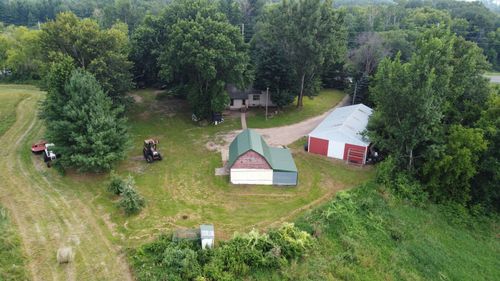 2440 Rush Point Dr, Rush City, MN, 55069-2615 | Card Image