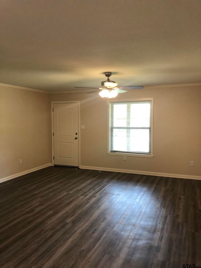 APT-12C - 602 E South St, Home with 0 bedrooms, 0 bathrooms and null parking in Lindale TX | Image 6