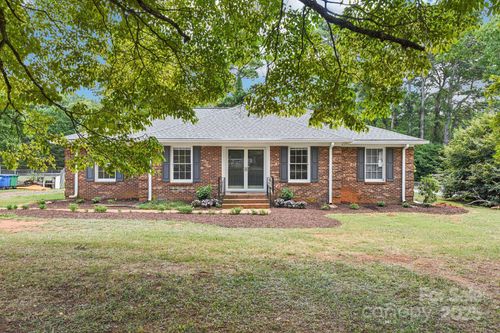 16408 Thompson Rd, Mint Hill, NC, 28227-1540 | Card Image