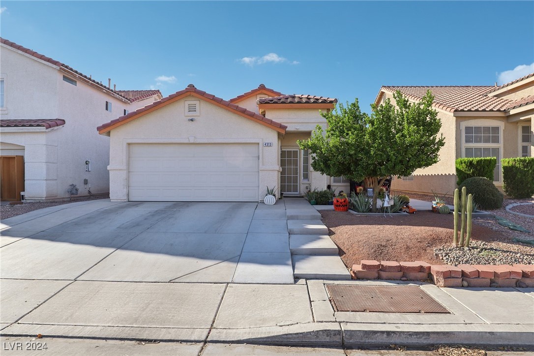 Scarlet Sea Ave, North Las Vegas, NV 89031
