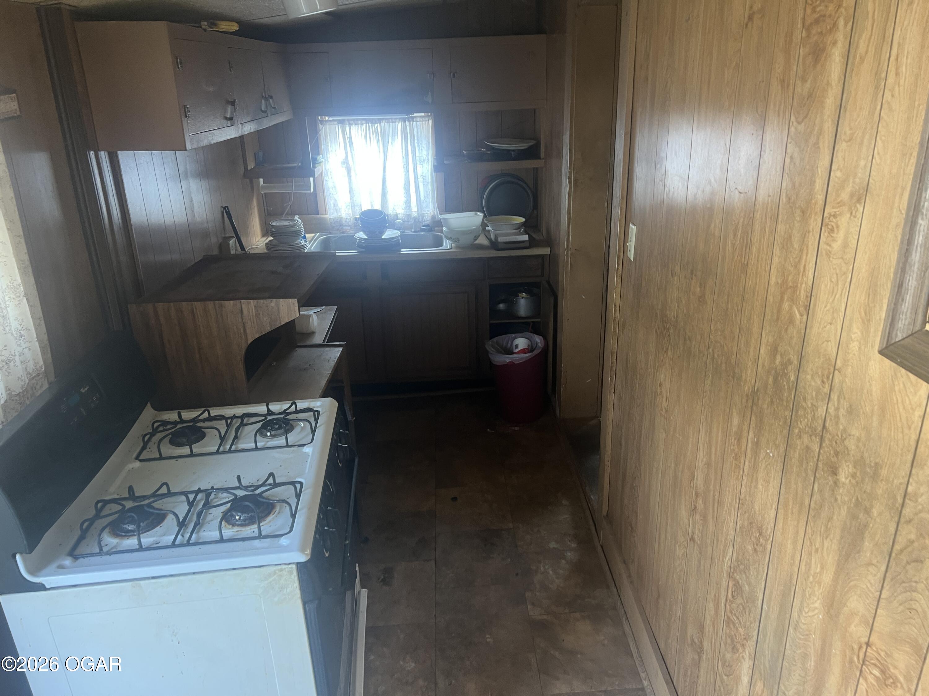 Residential in Baxter Springs 3