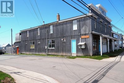 120 Main St, House other with 4 bedrooms, 2 bathrooms and null parking in Souris PE | Image 2