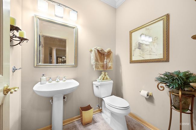 347 Saint Andrews Dr, Townhouse with 3 bedrooms, 4 bathrooms and 7 parking in Wood Dale IL | Image 16