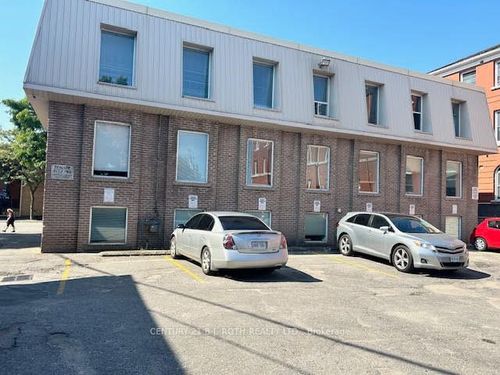 302-10 Peter St N, Orillia, ON, L3V4Y7 | Card Image