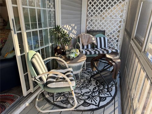 403-2111 Vista Del Sol Circle, LUTZ, FL, 33558 | Card Image