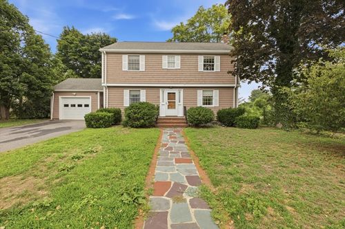 106 Edge Hill Rd, Milton, MA, 02186-5328 | Card Image