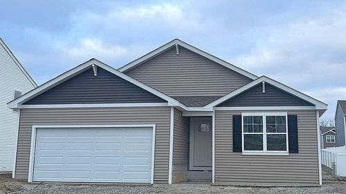 435 Fry St, Hebron, IN, 46341-0027 | Card Image