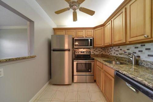 g-261 Suffolk, Boca Raton, FL, 33434 | Card Image
