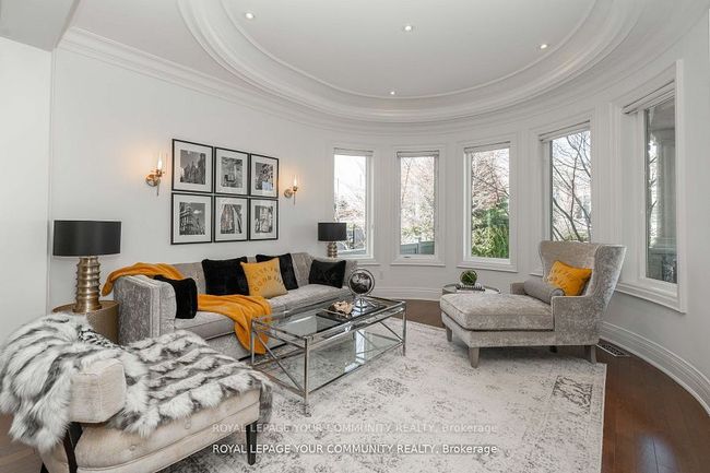 11 Little Marco Crt, House other with 6 bedrooms, 9 bathrooms and 9 parking in Maple ON | Image 6