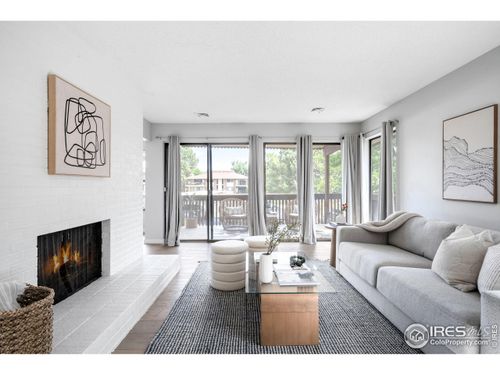 apt-d8-500 Manhattan Dr, Boulder, CO, 80303-4070 | Card Image