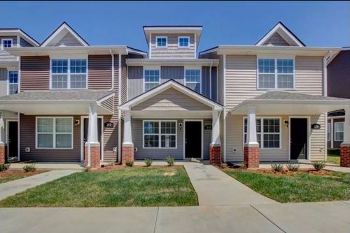 212 Alexander Blvd, Clarksville, TN, 37040-5126 | Card Image