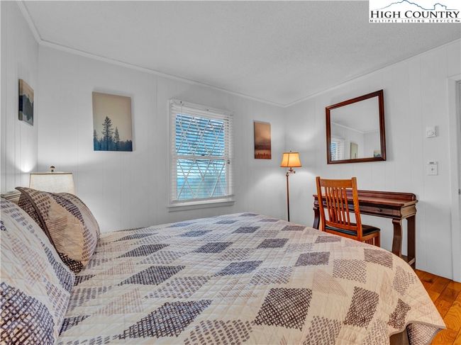 115 Hummingbird Ln, House other with 4 bedrooms, 2 bathrooms and null parking in Beech Mountain NC | Image 27