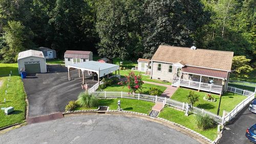 5206 Whitewater Ct, North Chesterfield, VA, 23234-3806 | Card Image