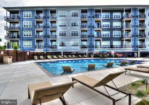 2b-1-1231-131 Bridge Street, PHOENIXVILLE, PA, 19460 | Card Image