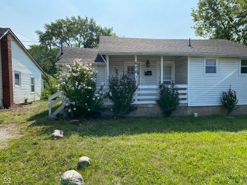 678 S 13th St, Noblesville, IN, 46060-3601 | Card Image