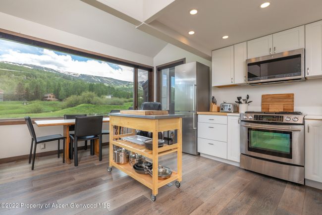 25 - 4000 Brush Creek Rd, Townhouse with 2 bedrooms, 2 bathrooms and 1 parking in Snowmass Village CO | Image 6