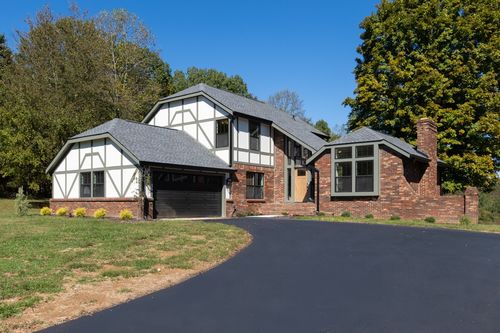 175 Martin Rd, Portland, TN, 37148-5214 | Card Image