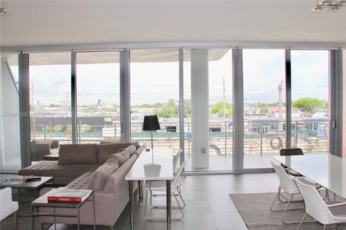 apt-3c-250 Nw 24th St, Miami, FL, 33127-4339 | Card Image