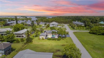 301 Allen Avenue, House other with 4 bedrooms, 3 bathrooms and null parking in Everglades City FL | Image 3