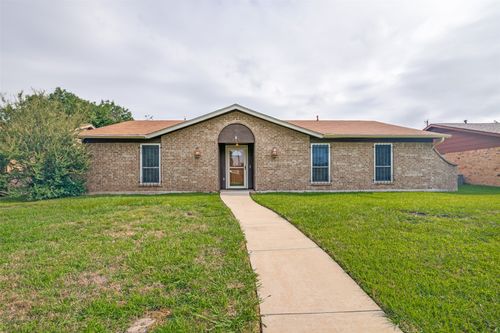 527 Dinalynn St, Mesquite, TX, 75149-2501 | Card Image