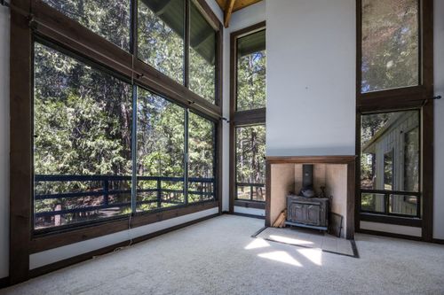 2070 King Of The Mountain Rd, Pollock Pines, CA, 95726-9746 | Card Image