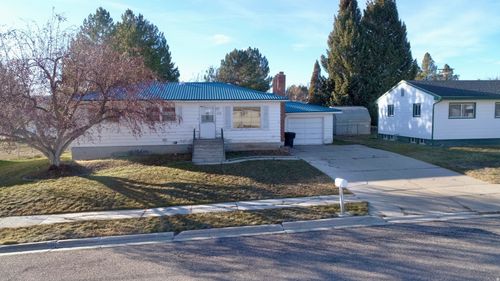 310 Court St, Soda Springs, ID, 83276-1536 | Card Image