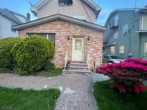 347 Elmora Ave, Elizabeth, NJ, 07208-1301 | Card Image