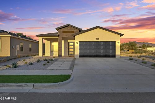 7822 Estrella St, Vinton, TX, 79821-8631 | Card Image