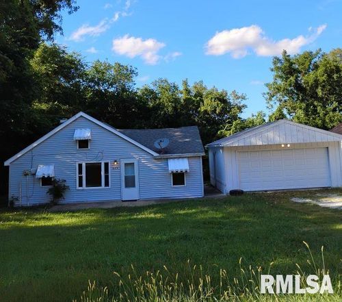 628 Lorentz St, Creve Coeur, IL, 61610-3251 | Card Image