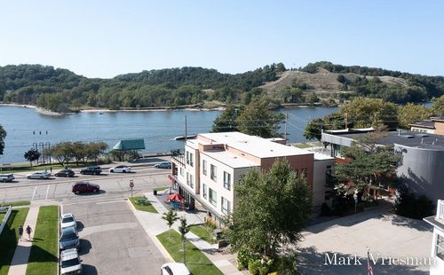 201-218 S Harbor Dr, Grand Haven, MI, 49417-1349 | Card Image