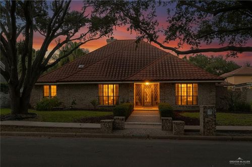 304 Bluebird Avenue, McAllen, TX, 78504 | Card Image