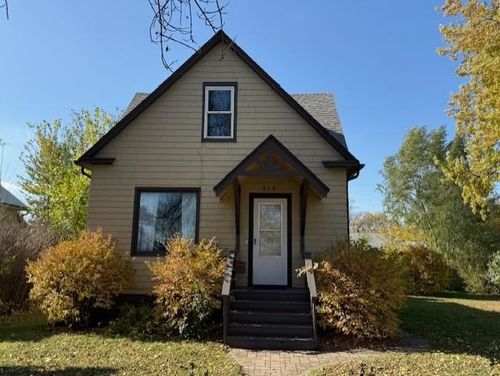 315 11th St N, Breckenridge, MN, 56520-1625 | Card Image
