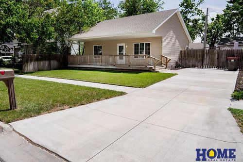 4819 Greenwood St, Lincoln, NE, 68504-2137 | Card Image