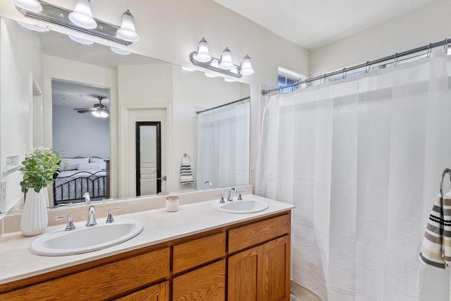 757 Roble St, Townhouse with 4 bedrooms, 3 bathrooms and 2 parking in Watsonville CA | Image 12