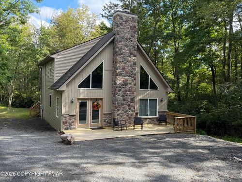 230 Delaware Dr, Jim Thorpe, PA, 18229-3756 | Card Image