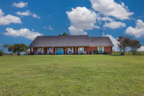 491 Navajo Rd, Whitesboro, TX, 76273-7571 | Card Image