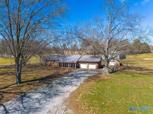 7853 Danville Rd, Danville, AL, 35619-6406 | Card Image