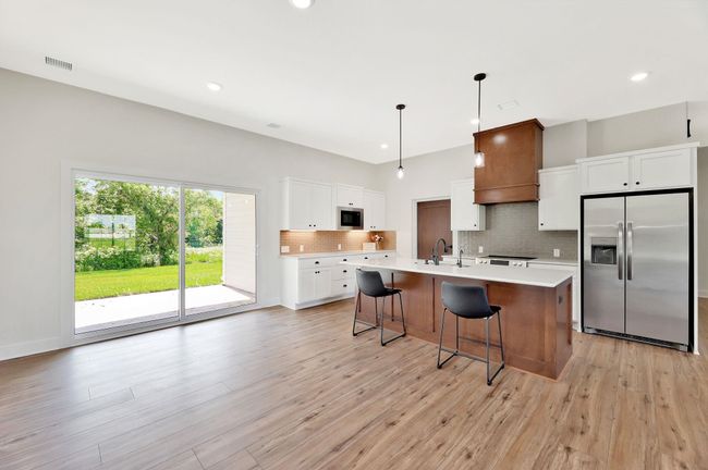 1208 Stutzman St, House other with 2 bedrooms, 2 bathrooms and null parking in Halstead KS | Image 8