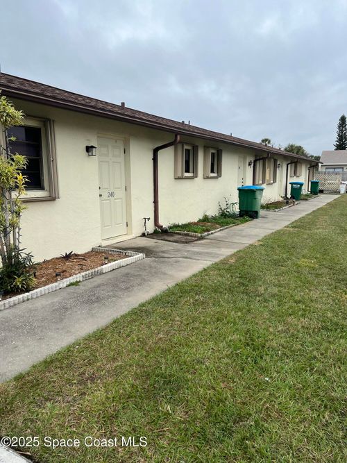 242 Chandler St, Cape Canaveral, FL, 32920-2618 | Card Image